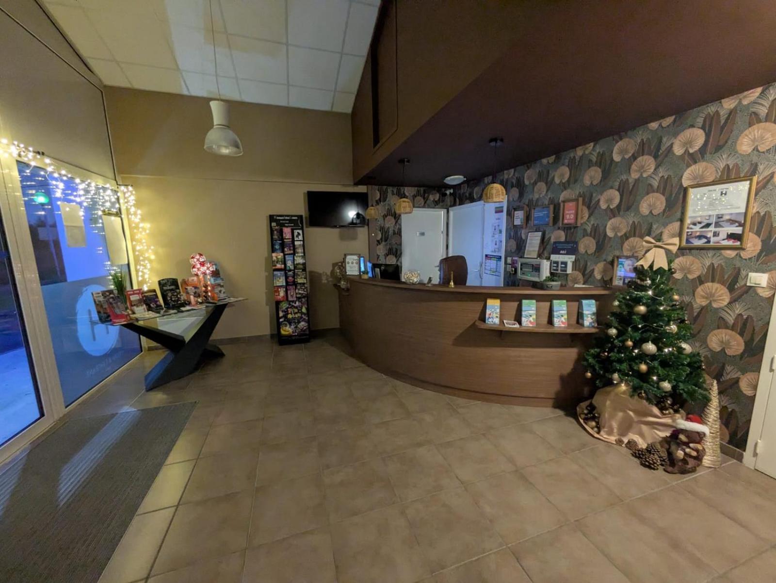 Hotel L'Oceane Angers Parc Expo 安茹地区韦里耶尔 外观 照片