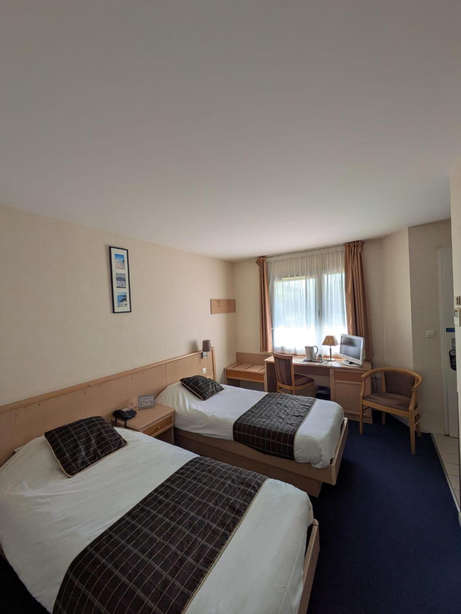 Hotel L'Oceane Angers Parc Expo 安茹地区韦里耶尔 外观 照片